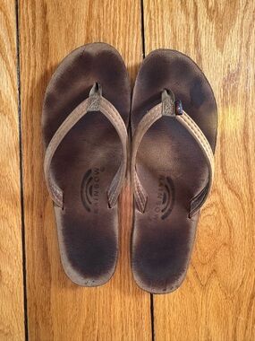 Rainbow Women’s Leather Flip Flops